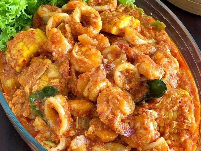 Cumi Udang Saus Padang