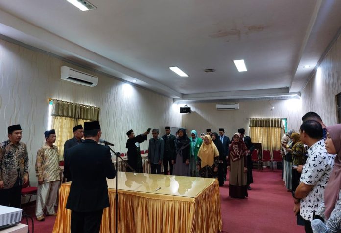 Lantik 15 Pejabat Pelaksana Akademik, Rektor IAIN Bone Sampaikan Ini