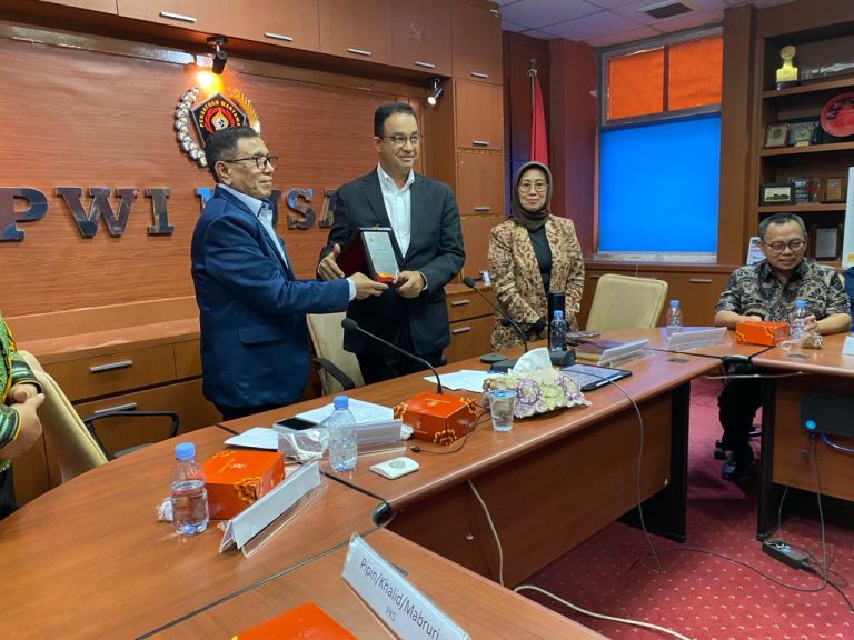 Dialog Capres Anies Baswedan – PWI, Pers Harus Hindari Berita Provokatif