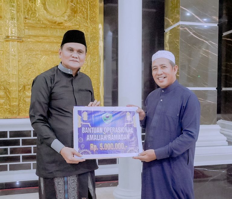 Tingkatkan Silaturahmi, Bupati Barru Laksanakan Safari Ramadan