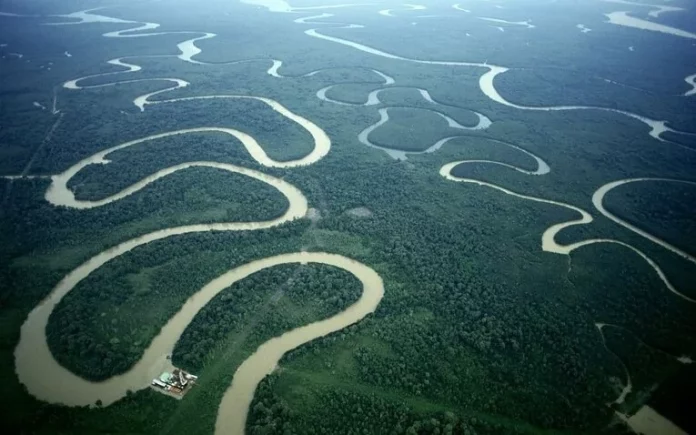 sungai terpanjang di indonesia