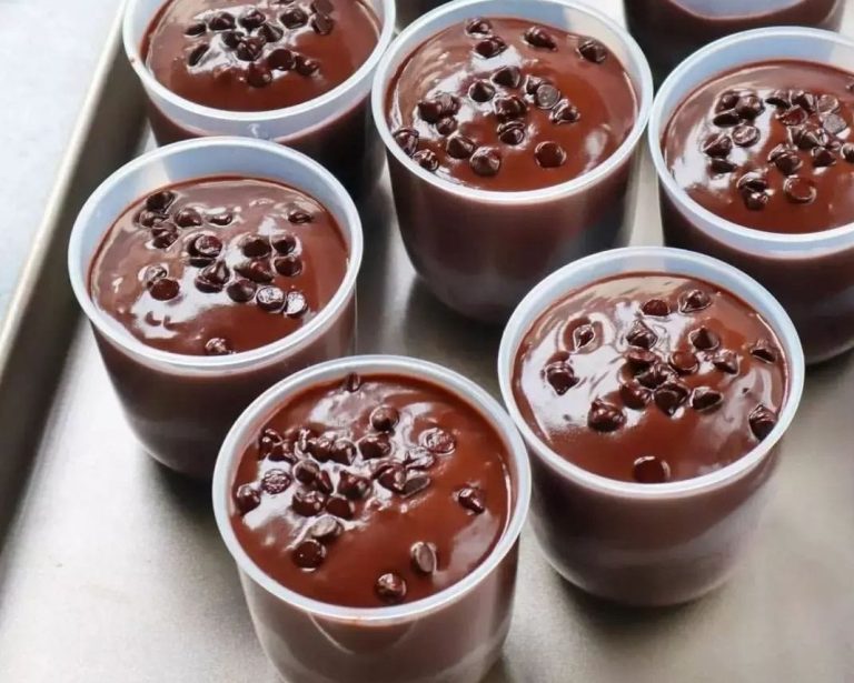 Resep Brownies Lumer, Camilan Populer yang Lembut