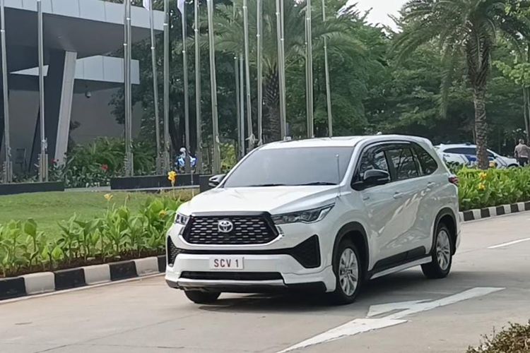 Review Innova Zenix, Mobil yang Dipakai Paus Fransiskus