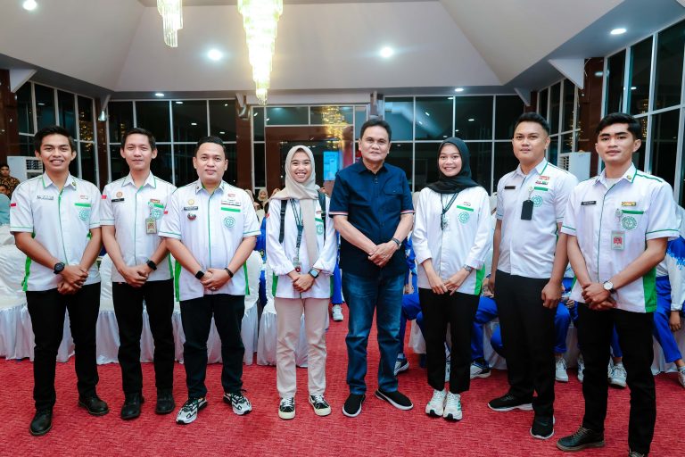 Bupati Barru Gelar Ramah Tamah Bersama Paskibraka 2024 dan Orang Tua