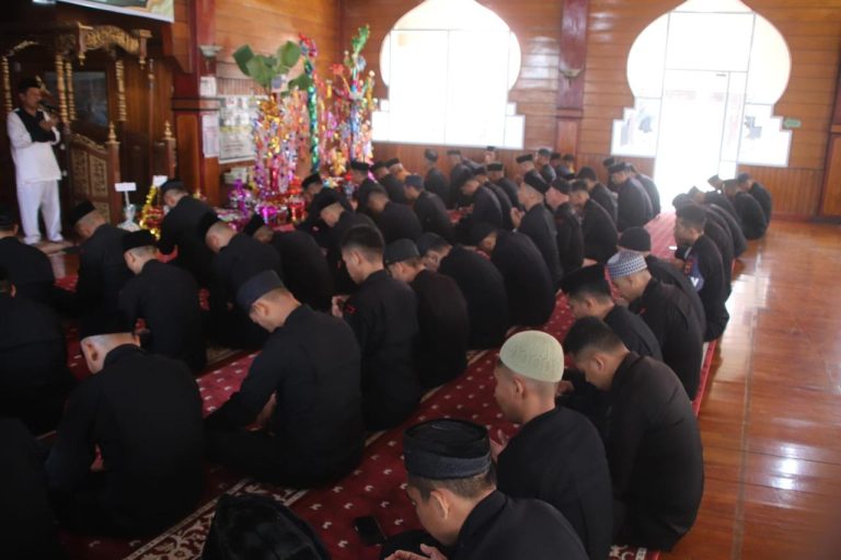 Rektor IAIN Bone Bawakan Hikmah Maulid di Mako Batalyon C, Ajak Teladani Rasulullah