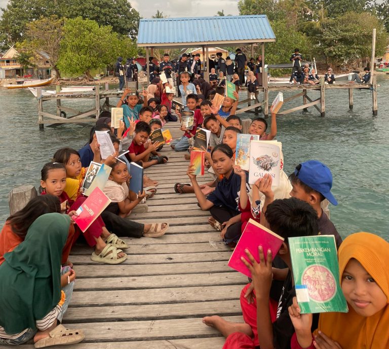 GenBI LENTERA, Sinergi Pendidikan dan Kesehatan untuk Generasi Emas di Pulau Satando