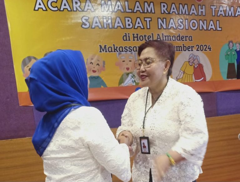 Gerakan “Sahabat Nasional”, Bantu Siswa Tak Mampu dan Berdayakan Lansia