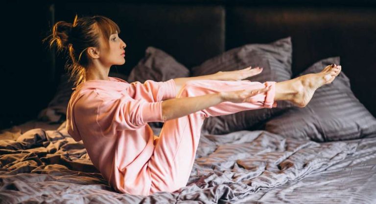 4 Cara Mudah Bentuk Bokong, Lakukan 5 Menit Sebelum Tidur