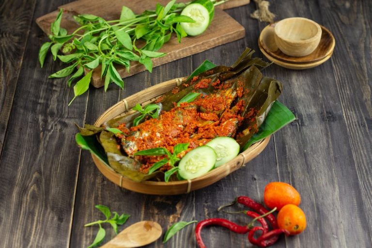 Resep Pepes Ikan Nila, Kaya Rasa dan Aroma yang Menggoda