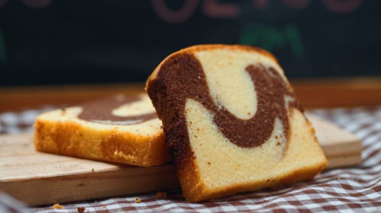 Resep Marmer Cake Jadul, Manisnya Seimbang dan Lembut