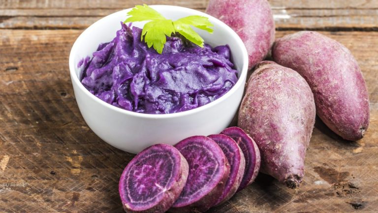 Resep MPASI Bubur Ubi Ungu dan Kembang Kol, Kaya Antioksidan
