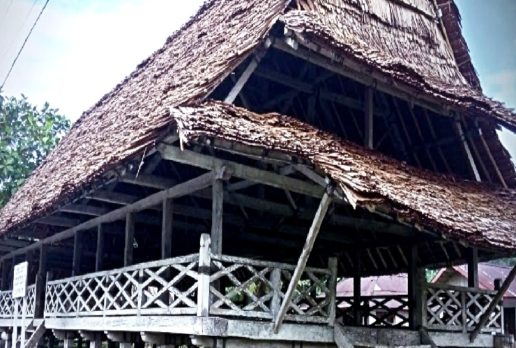 Baileo Rumah Adat Maluku : Sejarah, Fungsi, Keunikan, dan Filosofinya