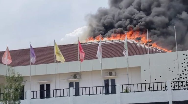Kantor KPU Morowali Terbakar, Polisi Dalami Penyebab
