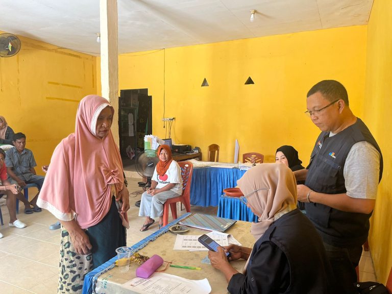 Bulog Sulteng Salurkan Bantuan Beras untuk 21.839 Keluarga di Sigi