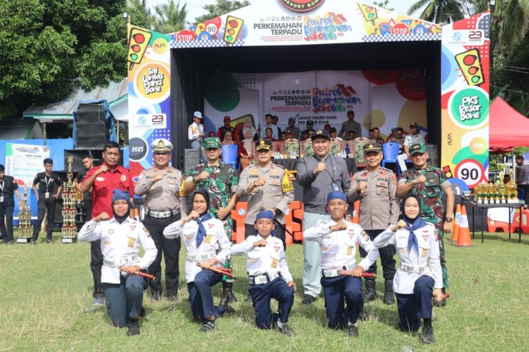 Kapolres Bone Buka Perkemahan Terpadu PKS, Ingatkan Pelajar Jadi Pelopor Tertib Lalu Lintas