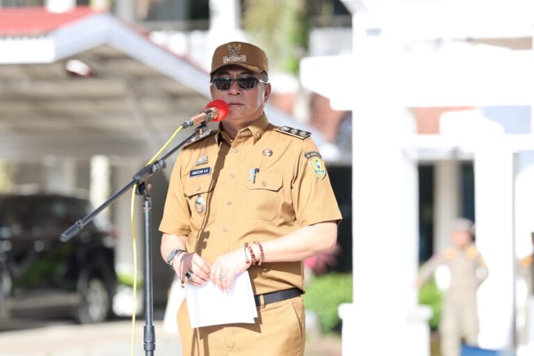 Upacara di Barru Berlangsung Khidmat, Wakil Bupati Tekankan Disiplin dan Pelayanan Publik