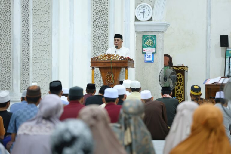 Abustan Lanjutkan Safari Ramadhan, Soroti Pembangunan Infrastruktur dan Kawasan Industri Barru