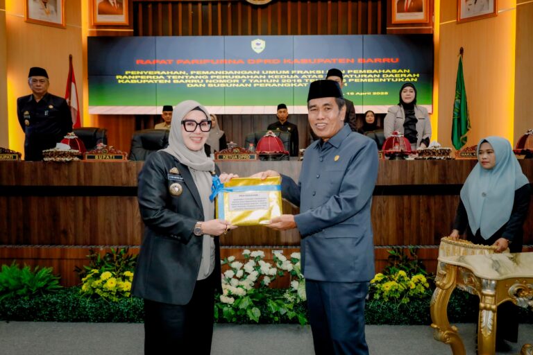 DPRD Barru Sampaikan Catatan Strategis LKPJ 2024 dan Rekomendasi Ranwal RPJMD 2025–2029, Bupati Komitmen Tindak Lanjuti