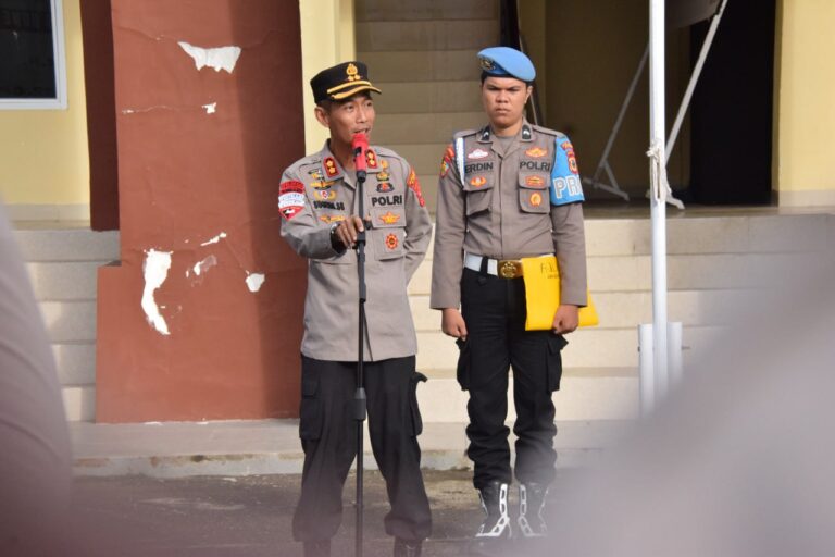 Apel Pagi Perdana, Kapolres Bone Tekankan Disiplin dan Profesionalisme Personel