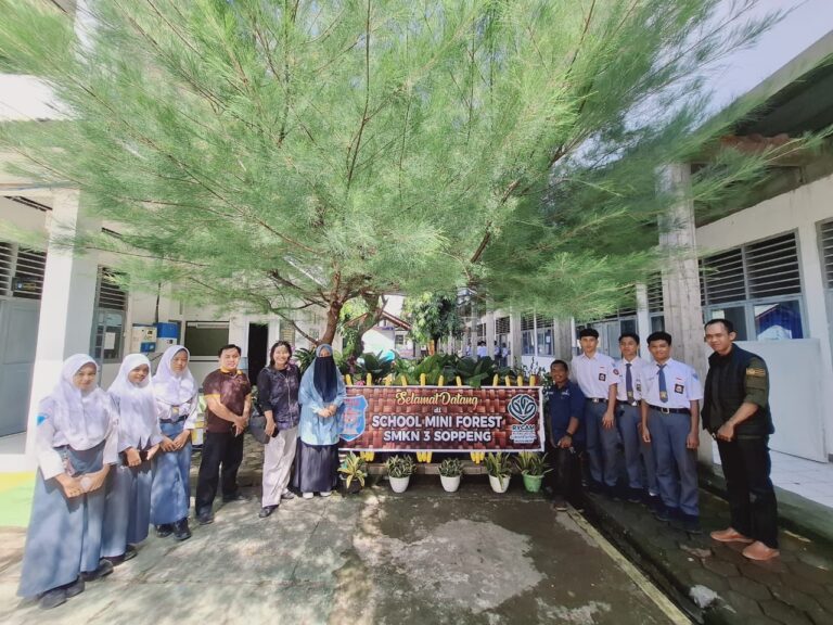 Tim Penilai Lomba School Contest Terpesona dengan Inovasi SMKN 3 Soppeng