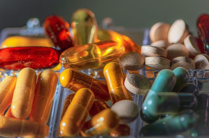 Keamanan Obat: Mengidentifikasi dan Mengatasi Efek Samping pada Pasien