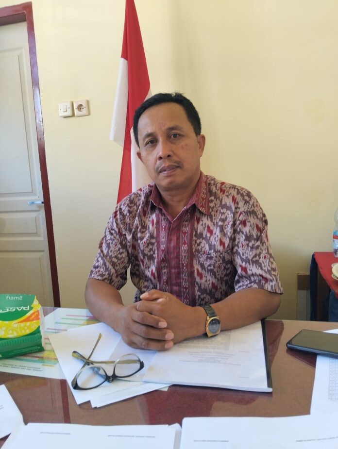Kepala SMP Negeri 1 Rantepao