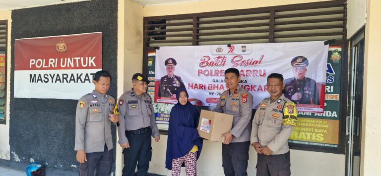 Hari Bhayangkara ke-79, Polres Barru Tebar Kepedulian