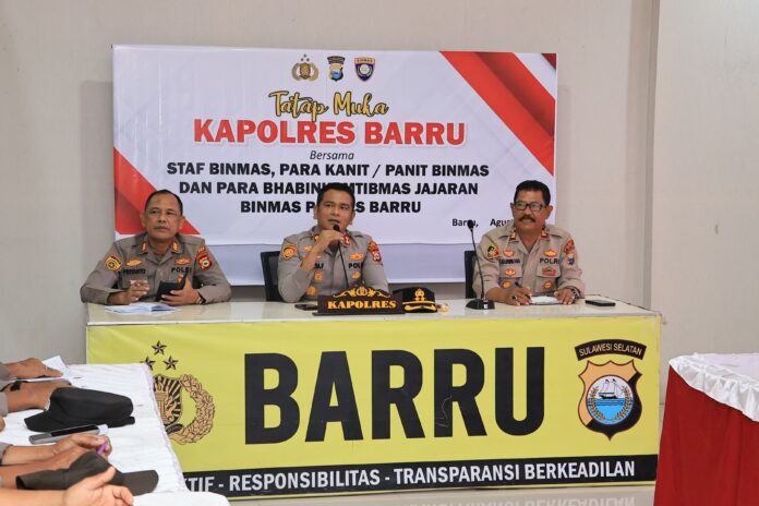 Kapolres Barru AKBP Ananda Fauzi Harahap Tekankan Peran Strategis Bhabinkamtibmas Dukung Program Prioritas Pemerintah (Dok. Humas Polres Barru)