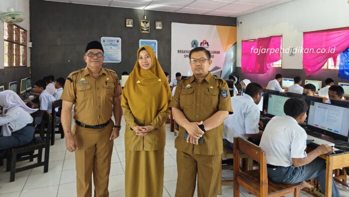 Pelaksanaan ANBK ini mendapat perhatian khusus. Sekretaris Dinas Pendidikan Provinsi Sulawesi Selatan, Mustakim, S.Pd., M.Pd.,