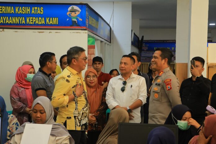 PPPK Serbu Polres Barru, SKCK Dilayani Sampai Larut Malam