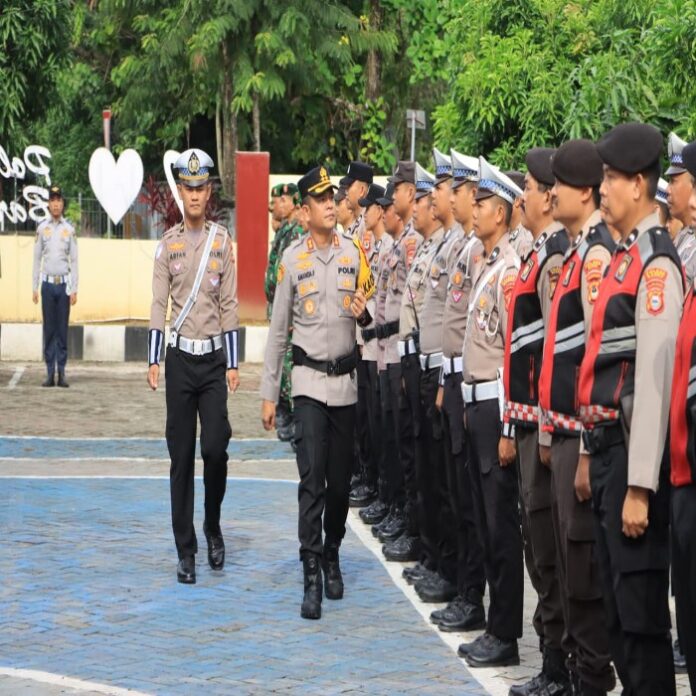 Cek ulang STNK, SIM, helm, dan kelengkapan ta. Delapan pelanggaran jadi fokus utama, jangan sampai kena tilang!
