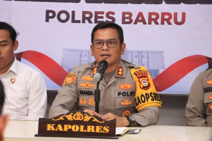 Kapolres Barru AKBP Ananda Fauzi Harahap, S.I.K., M.H. merilis data keamanan sepanjang tahun 2025.