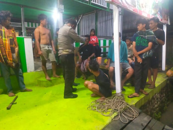 Aksi Maling Gas LPG berakhir apes.