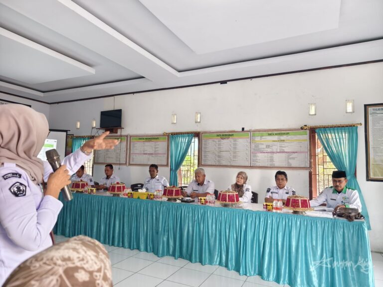 Sekolah di Bengo Bone Krisis Air Bersih: Bantu Kami Kasian!