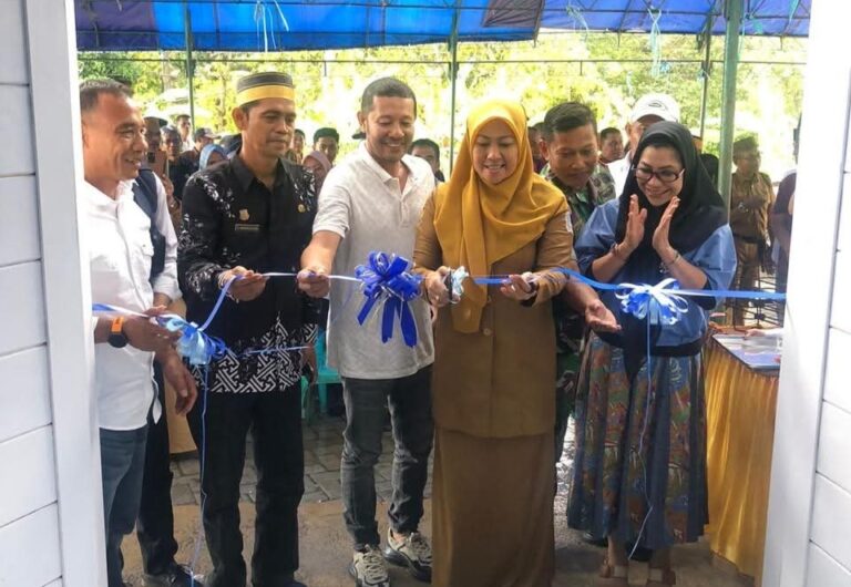 FOTO: Pj Sekda Bone Launching Program MBG SPPG Desa Bila