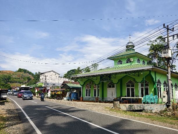 KUA Perkenalkan Masjid Ramah Pemudik di Bone, Bisa Ngopi
