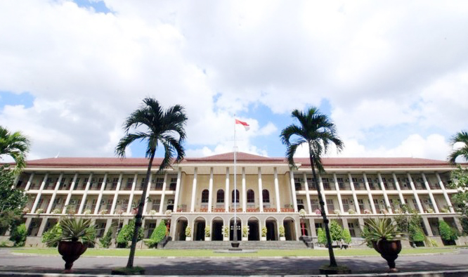 4 Jalur Masuk Universitas Gadjah Mada 2026 Dibuka Maret–April, Ini Jadwal Lengkap SNBT, PBUTM, PBUB, dan UM UGM