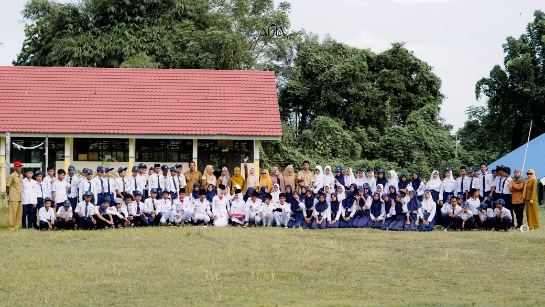 Last Ceremony SMP Negeri 24 Barru, Momen Haru Pelepasan Siswa Kelas IX