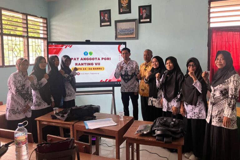 PGRI Ranting VII Barru Resmi Berganti Nahkoda