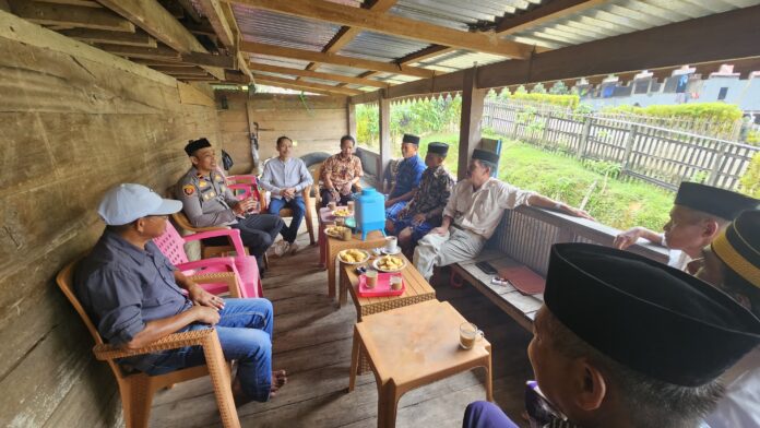 Wakapolsek Pujananting, Ipda Khaedir Ali, S.H., M.H., mengimbau warga agar tetap tenang dan tidak melakukan tindakan yang dapat mengganggu situasi kamtibmas, serta menyerahkan penyelesaian kepada pihak berwenang.